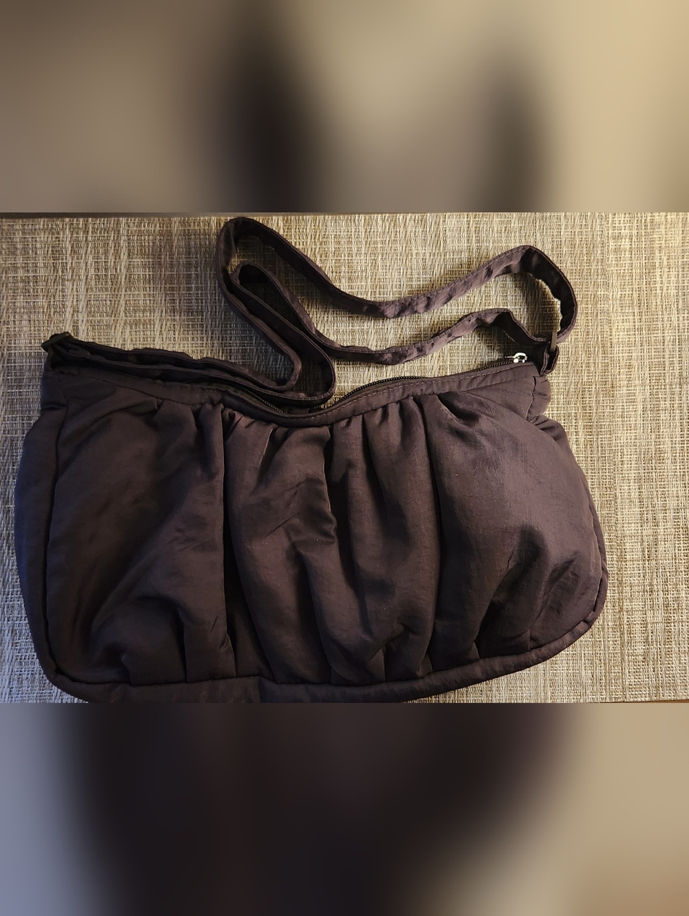 Goodtotes Glazed Charchol Crossiant Sling Small Bag Bundle - Picture 5 of 10